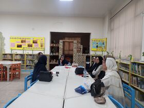 نقد و بررسی کتاب «لالایی برای دختر مرده» در نشست باشگاه کتاب‌خوانی والدین مرکز ۳۲