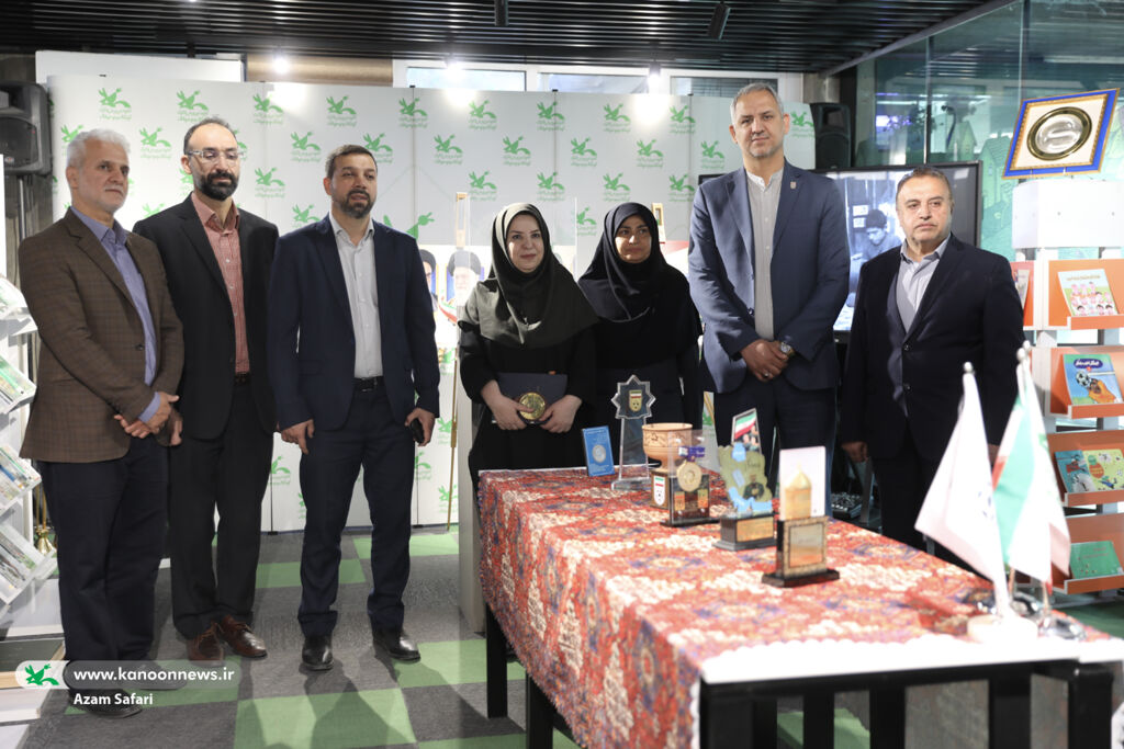 نمایشگاه «فوتبال در ادبیات کودک و نوجوان» در کتابخانه مرجع کانون گشایش یافت