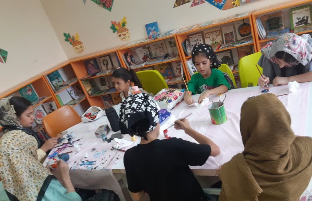 برگزاری کارگاه «سنگ و رنگ» در کانون بیستون