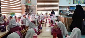 میزبانی مجتمع فرهنگی‌هنری کانون سمنان از دانش‌آموزان دبستان ژاهو با اجرای طرح‌های«بازیکا» و فعالیت‌های فرهنگی