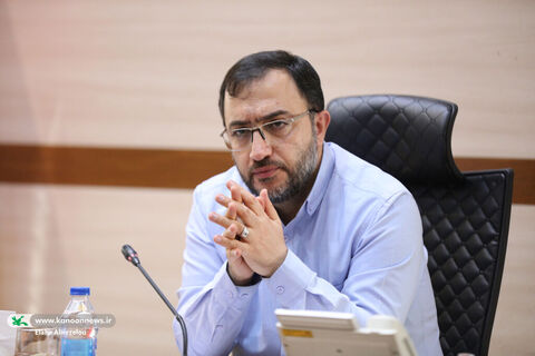 حامد علامتی، مدیرعامل کانون  در شصت و هفتمین نشست شورای نظارت بر اسباب بازی