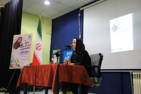 روایت تصویری برگزاری نشست اعضای انجمن‌های ادبی شعر و داستان کانون قزوین با حضور مریم اسلامی
