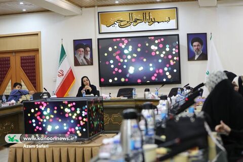 نشست دانش‌آموزان شاعر تهرانی