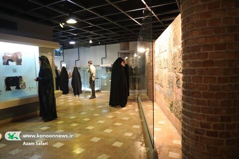نشست دانش‌آموزان شاعر تهرانی