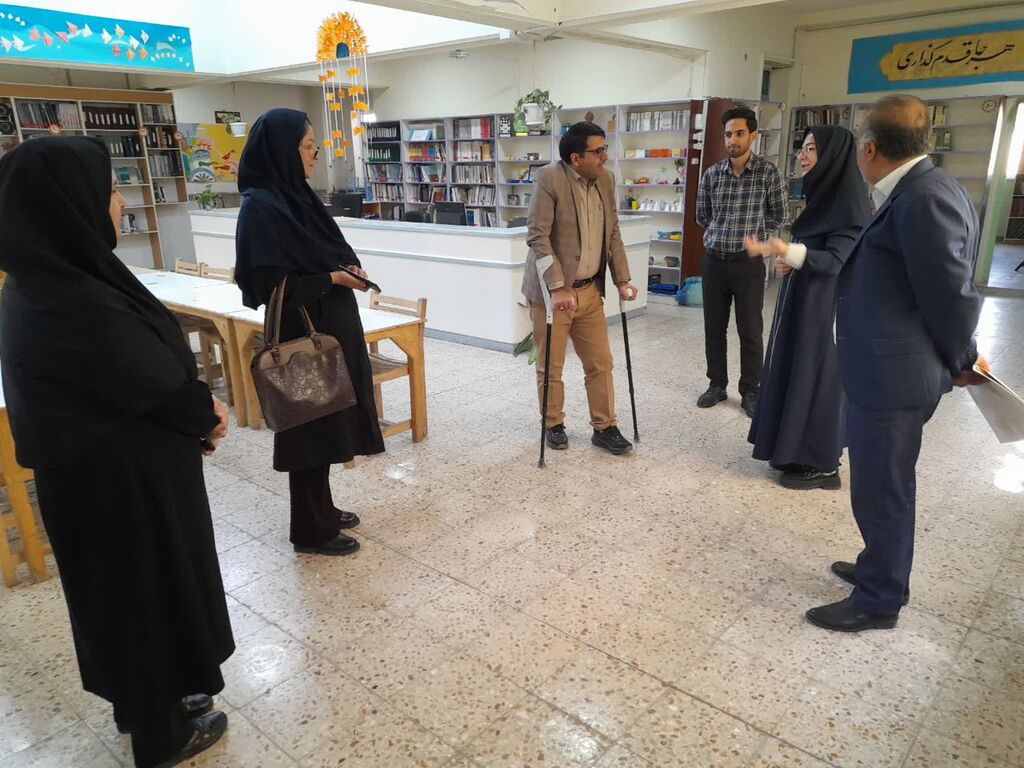 روایت دیدار صمیمانه مسئولان کانون استان با امام جمعه گرمسار