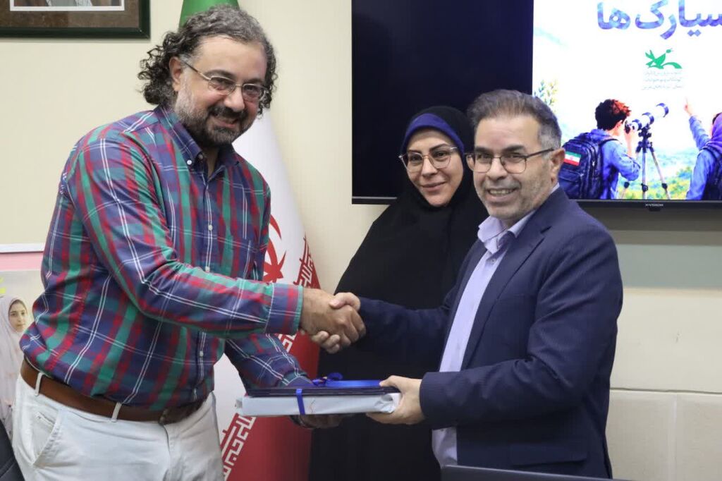 اعضای پویش بین‌المللی «در جست‌وجوی سیارک‌ها» تجلیل شدند