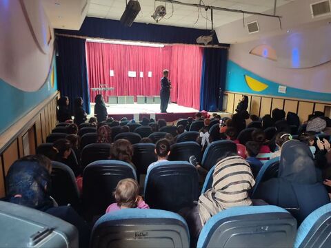 کرمانشاه.  کودک ۵