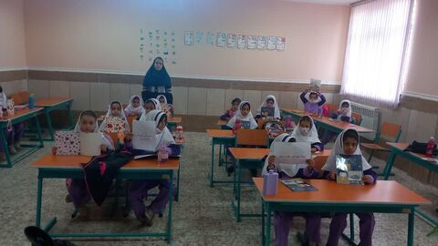 کرمانشاه.  کودک. ۱