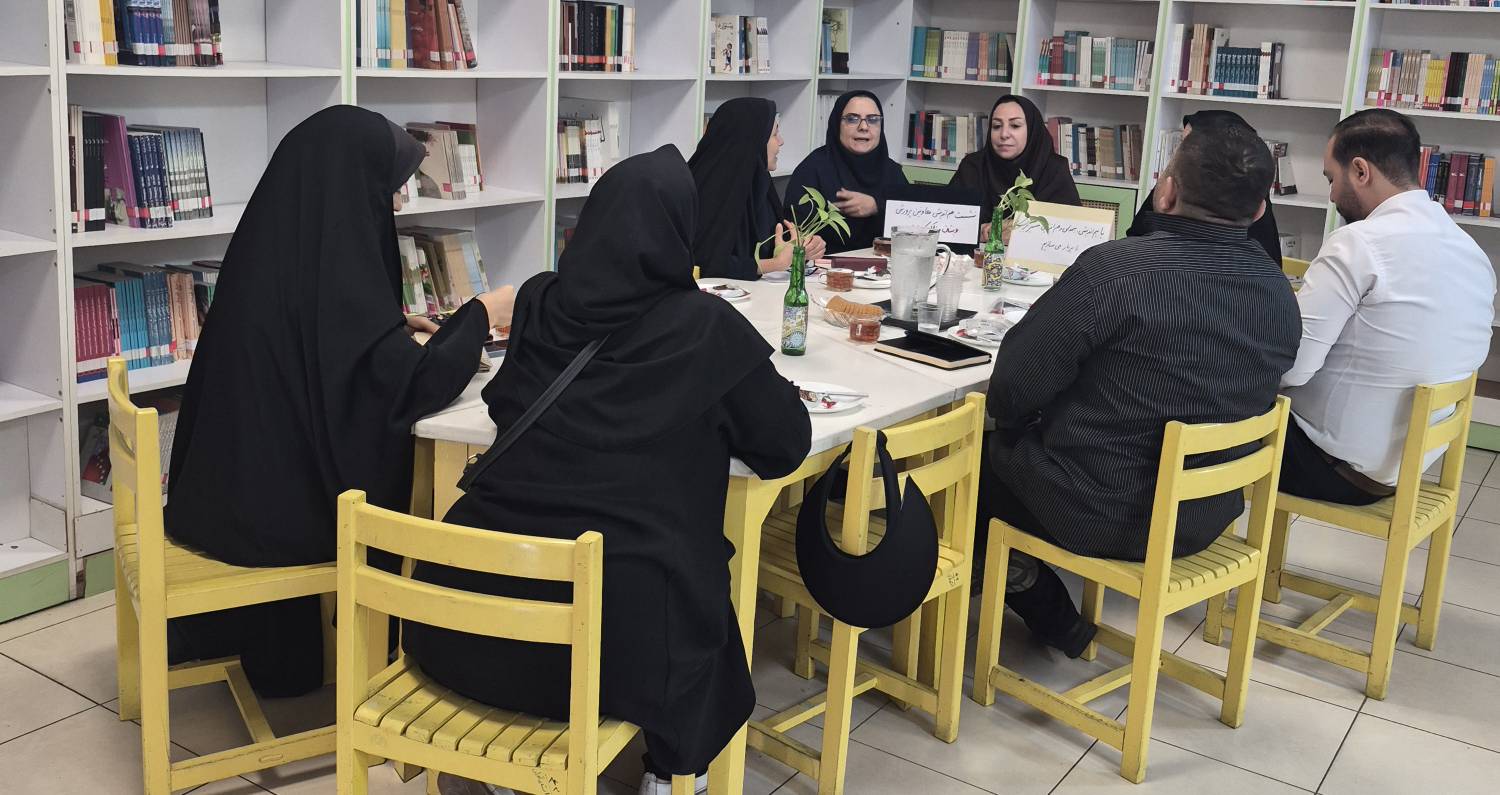 تأکید بر گسترش همکاری‌های فرهنگی مدارس ابتدایی منطقه ۱۳ با کانون پرورش فکری کودکان و نوجوانان