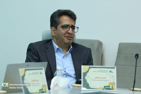 مجتبی دانشور ، سرپرست اداره کل روابط عمومی و امور بین الملل کانون در گردهمایی مدیران کل در سیرجان