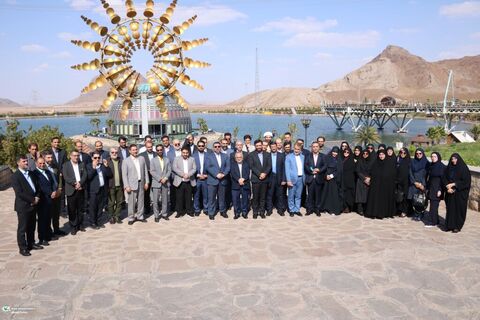 گردهمایی مدیران کل در سیرجان