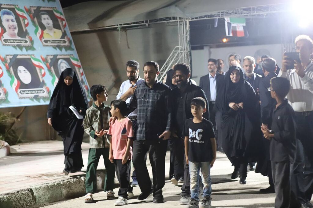 تجدید میثاق سرپرست کانون فارس با شهدای «شجره طیبه» میناب