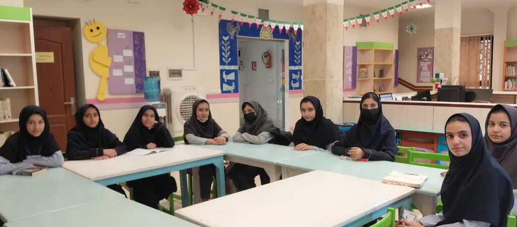 برگزاری نشست شورای نوجوانان مرکز ۳۱ با محوریت کتابخوانی و مشارکت اجتماعی