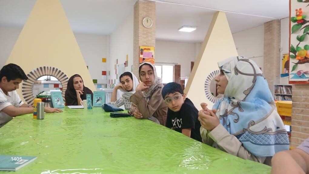 برگزاری نشست نقد و بررسی کتاب «باغ کیانوش» در مرکز ۳۸
