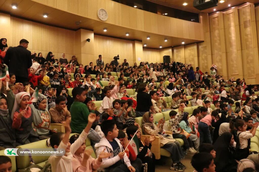 جشن فرهنگی «ایران جان» در بیت تاریخی امام خمینی (ره) خمین؛