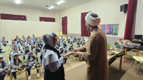 نامه‌های کودکانه از کانون زیار تا حرم حسین(ع)