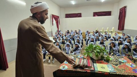 نامه‌های کودکانه از کانون زیار تا حرم حسین(ع)