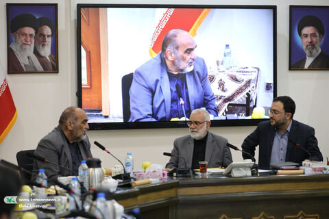 نشست مشترک شورای معاونان و مدیران‌کل  با مسئولان کمیته امداد امام خمینی(ره)