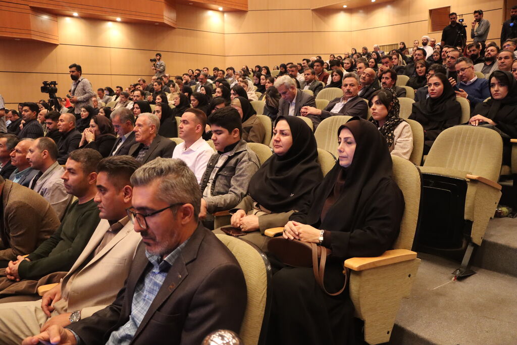 تقدیر رئیس سازمان ملی استاندارد از عضو کانون استان آذربایجان غربی