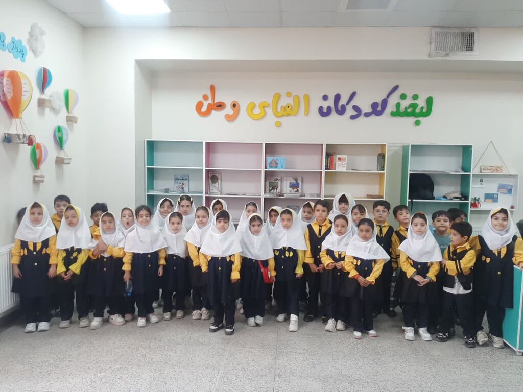 جشن نوخوانها؛ آغاز قصه دوستی کودکان با کتاب در مراکز کانون همدان