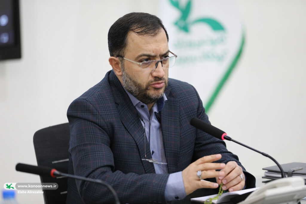 عدالت تربیتی و نوجوانمحوری باید در زندگی واقعی کودکان نمود پیدا کند