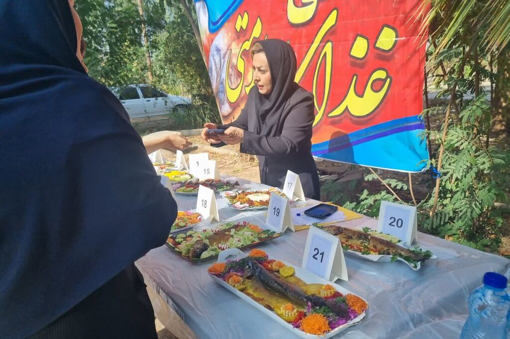 جشنواره «ماهی، غذای سلامتی» با ایستگاه فرهنگی کانون در سرپل ذهاب برگزار شد