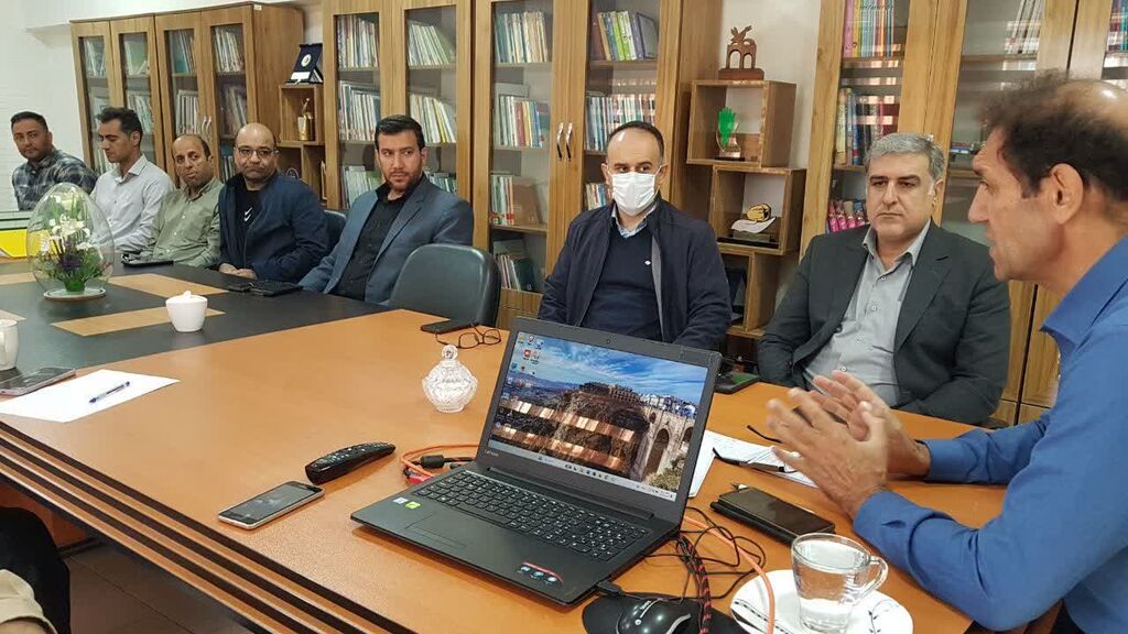 پانزدهمین نشست شورای معاونان کانون کرمانشاه برگزار شد