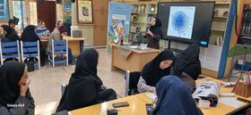 کارگاه تخصصی «نقاشی برجسته‌سازی و کلاژ» برای مربیان پیش‌دبستانی برگزار شد