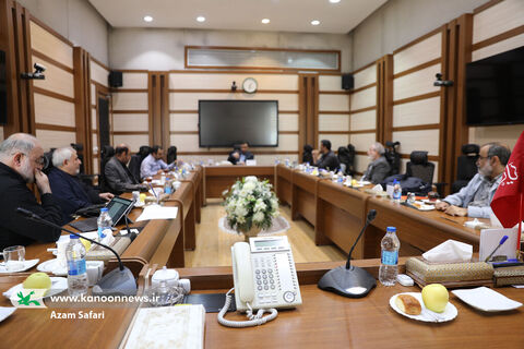 نشست‌ شورای عالی کتاب کانون دوشنبه ۴ آبان ۱۴۰۵