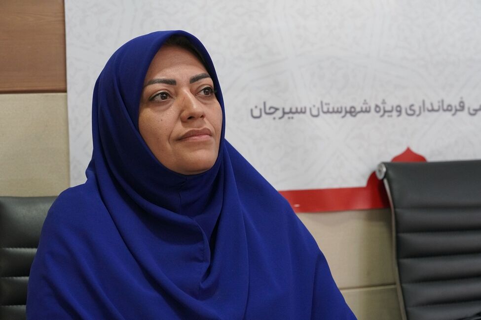 نوجوانان باید در کانون نقش‌آفرین و تصمیم‌گیر باشند