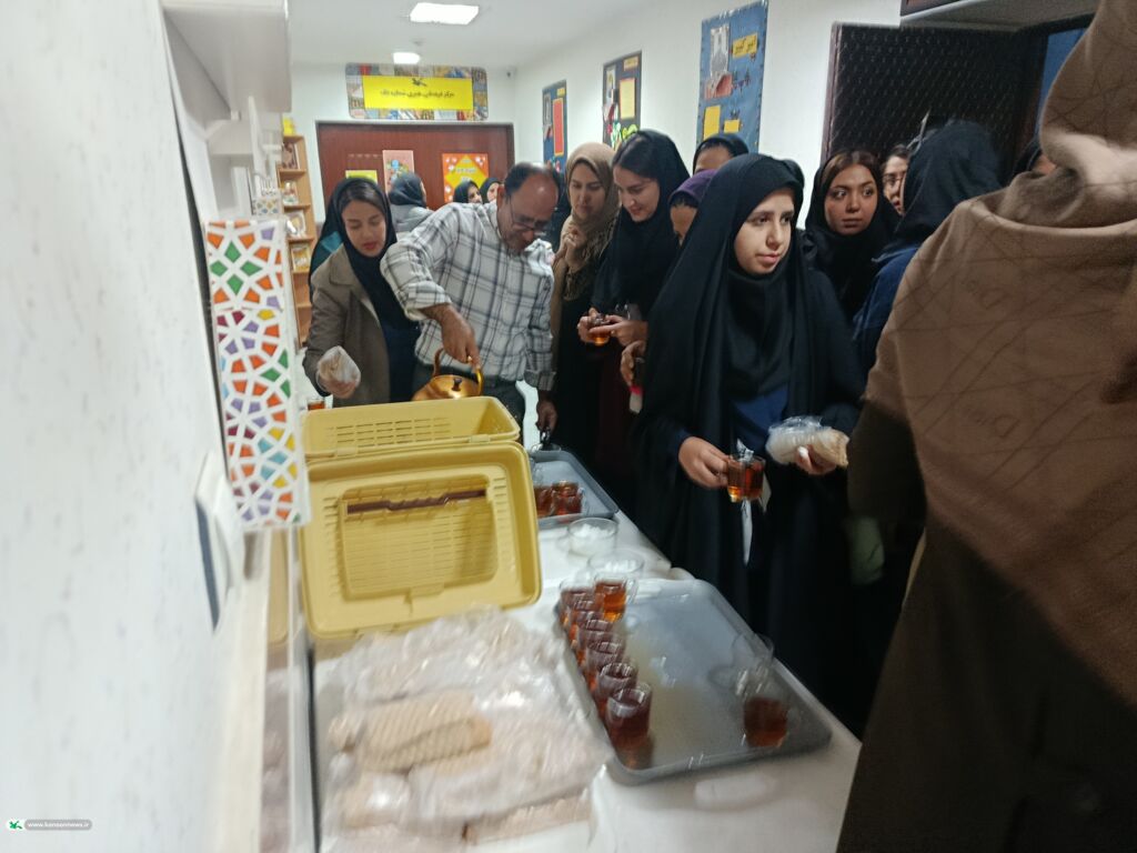 بزرگداشت ایام فاطمیه در اداره کل کانون استان مرکزی با حضور مدیران و مربیان