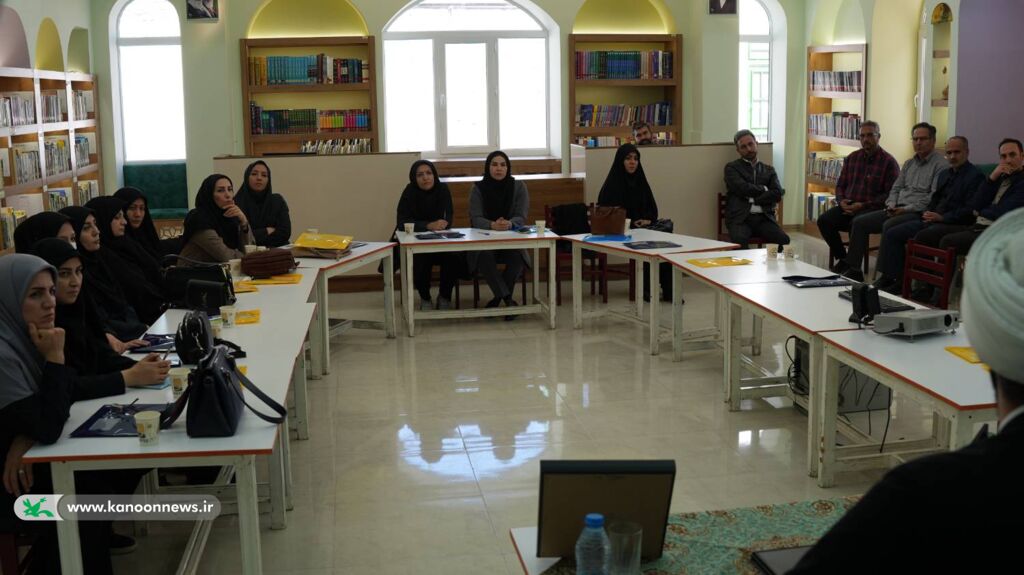 تأکید مدیرکل کانون زنجان بر همافزایی و ارتقای کیفیت فعالیتهای فرهنگی و تربیتی