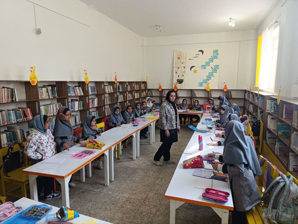 برنامه‌های فرهنگی، هنری و آموزشی در مراکز کانون همدان اجرا شد