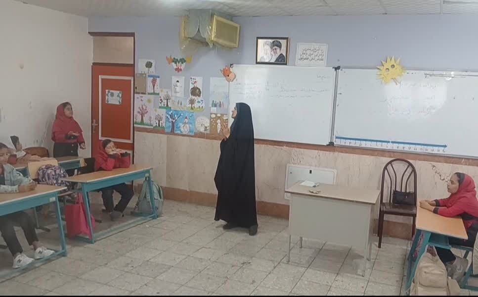 برنامههای فرهنگی، هنری و آموزشی در مراکز کانون همدان اجرا شد