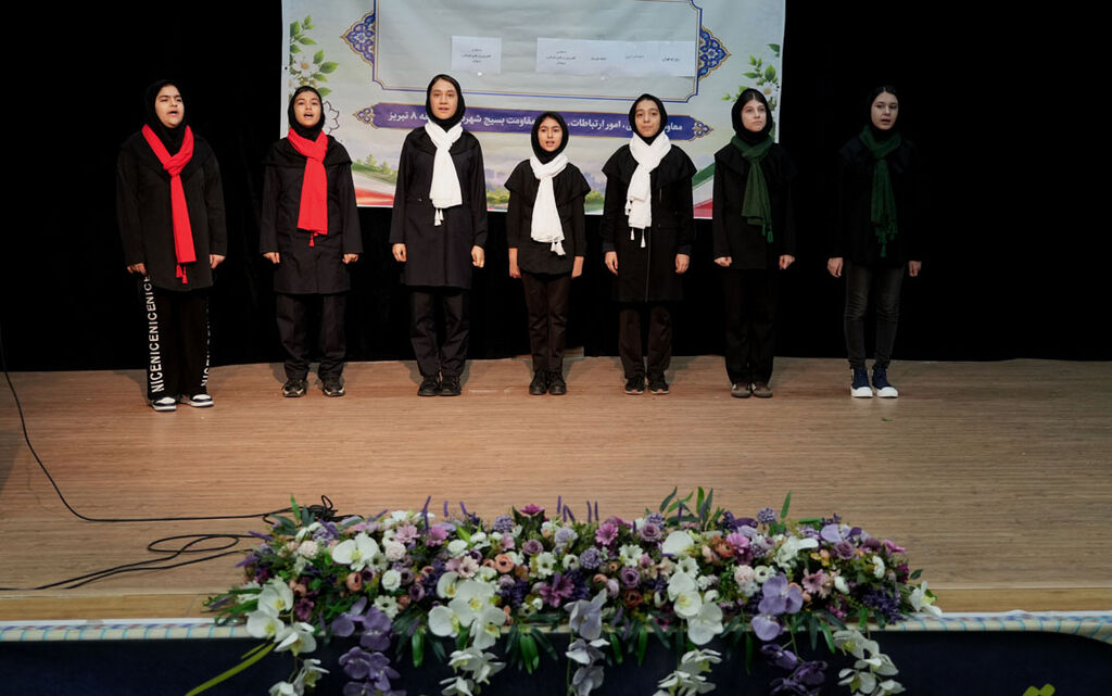 تجلیل از اراده و توانمندی‌های نوجوانان در برنامه مشترک کانون و شهرداری تبریز