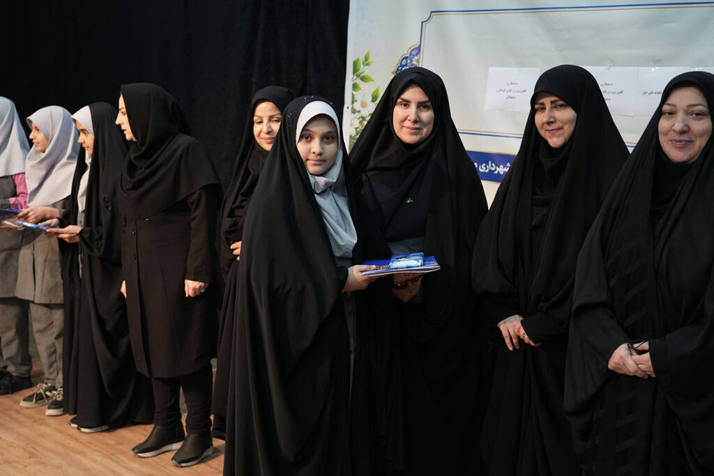 تجلیل از اراده و توانمندیهای نوجوانان در برنامه مشترک کانون و شهرداری تبریز