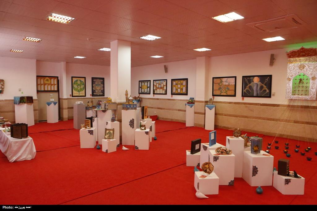 گشایش نمایشگاه دایمی آثار کودک و نوجوان جشنواره رضوی در قم
