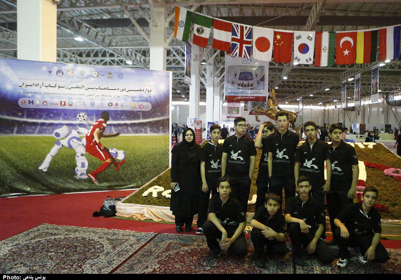 قنات‌نورد اعضای کانون یزد در مسابقات بین‌المللی ربوکاپ