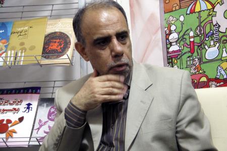 اسباب‌بازی می‌تواند مکمل کتاب‌خوانی باشد