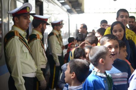 هفته‌ی ملی کودک با سفر یک‌روزه‌ی «قطار کودکی» از تهران به مقصد کرج