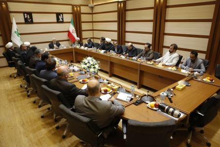 نشست رییس و اعضای کمیسیون فرهنگی مجلس با مدیرعامل کانون
